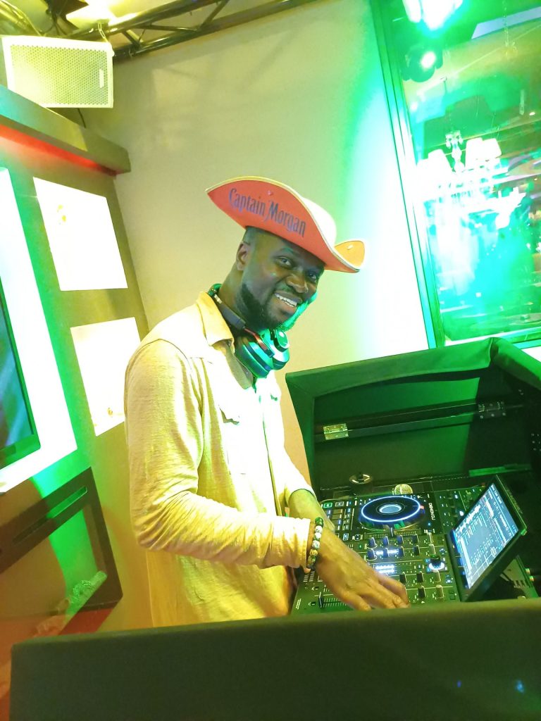 DJ AJAZZ