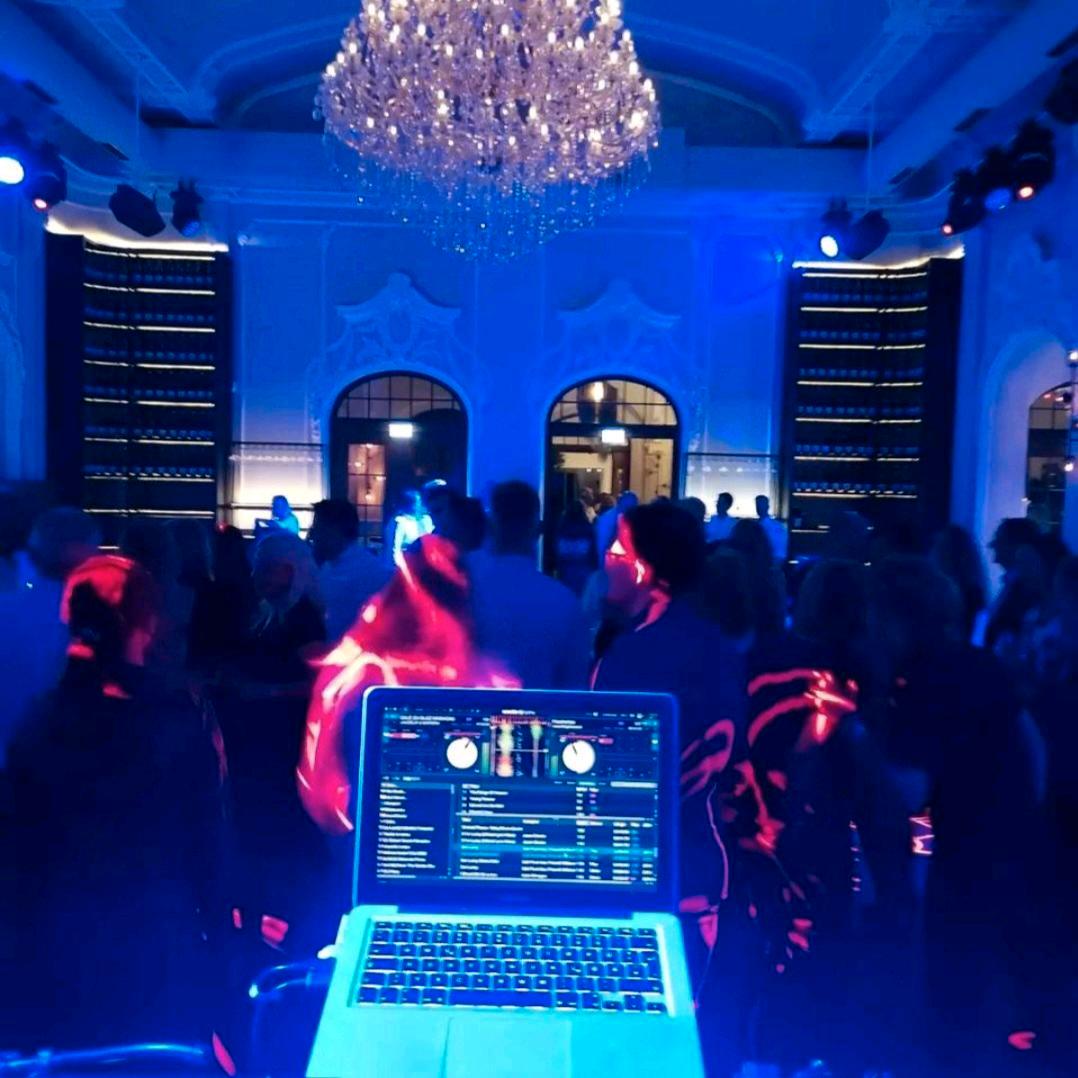 DJ AJAZZ