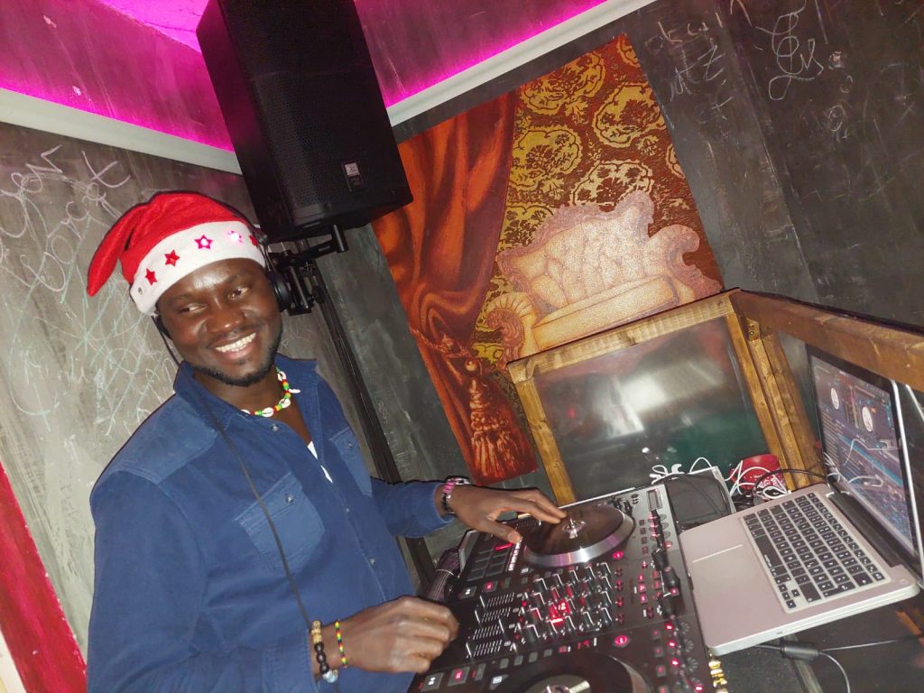 DJ AJAZZ